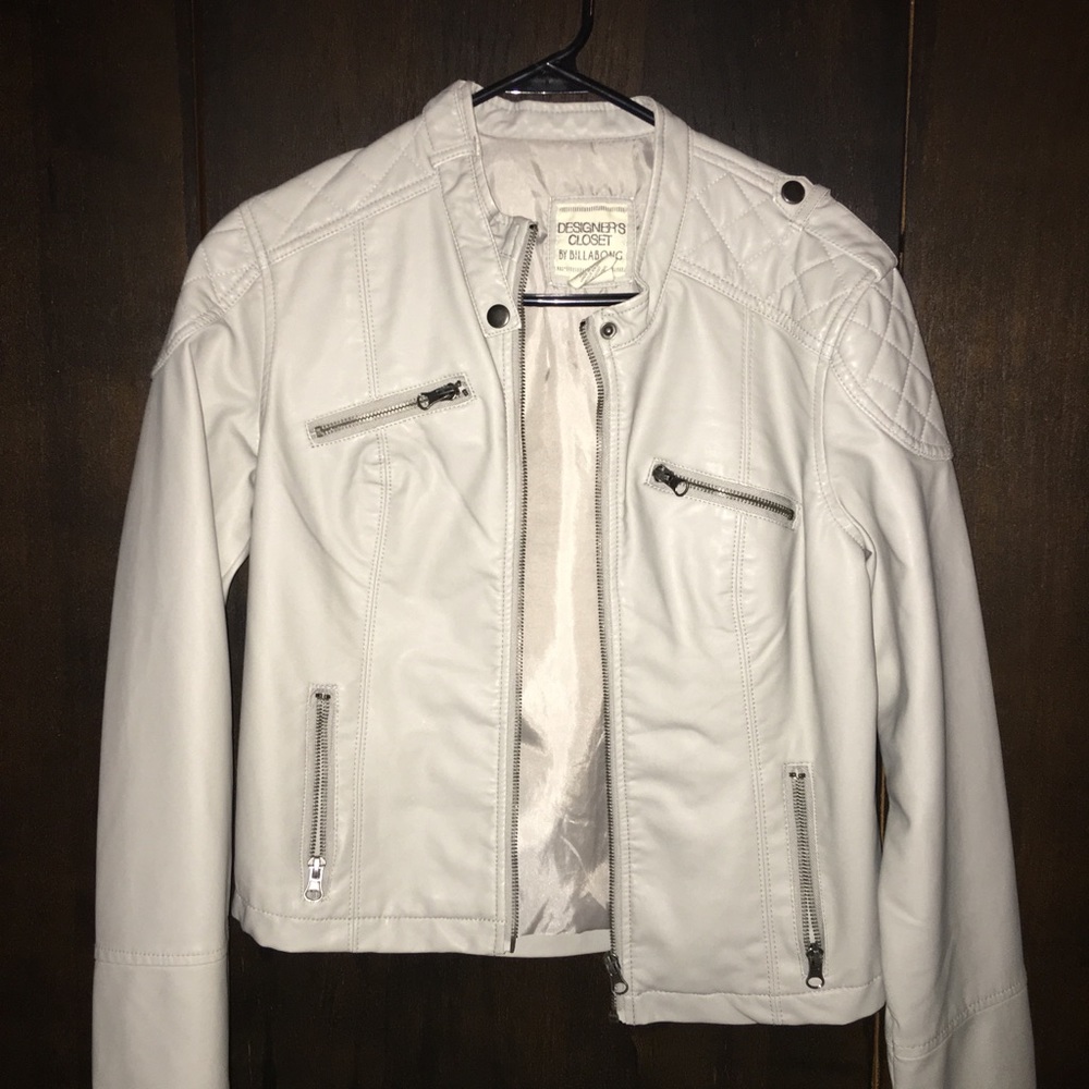 Designer’s Closet by Billabong Leather Jacket