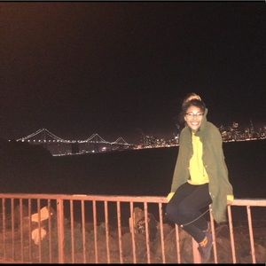 Meet your Posher, Whitney