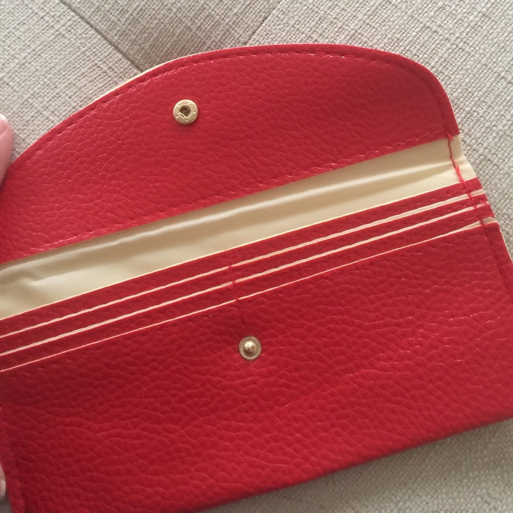 🌿RED LEATHER WALLET🌿 - Picture 3 of 3