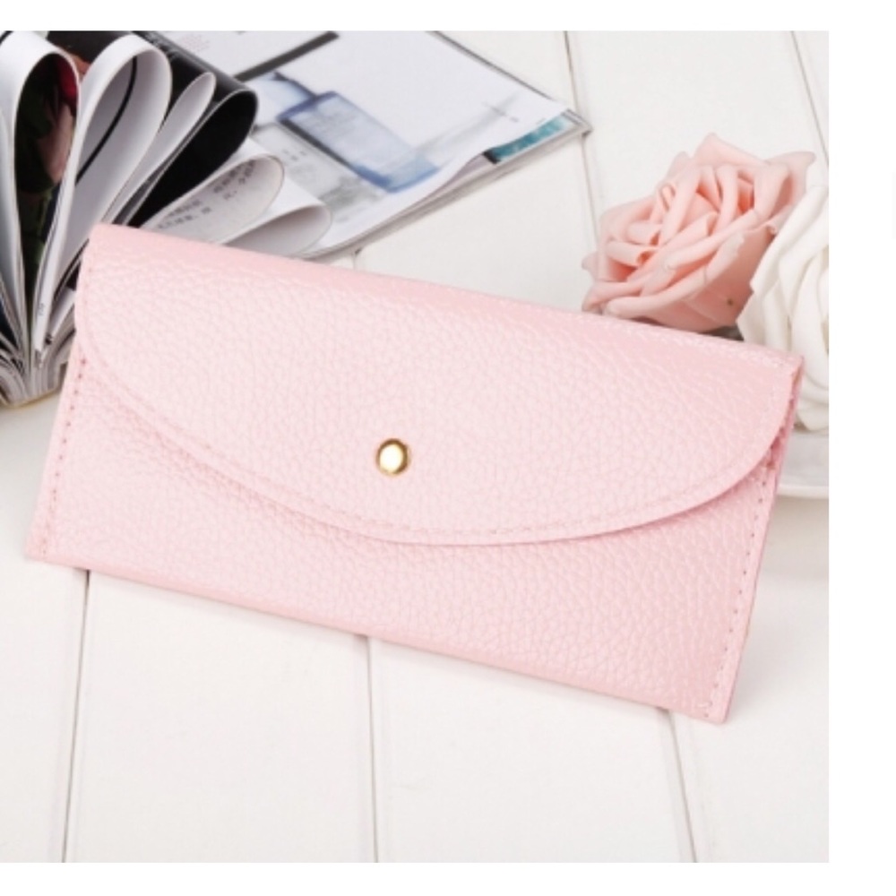 🌿SOFT PINK LEATHER WALLET🌿 2 LEFT!!
