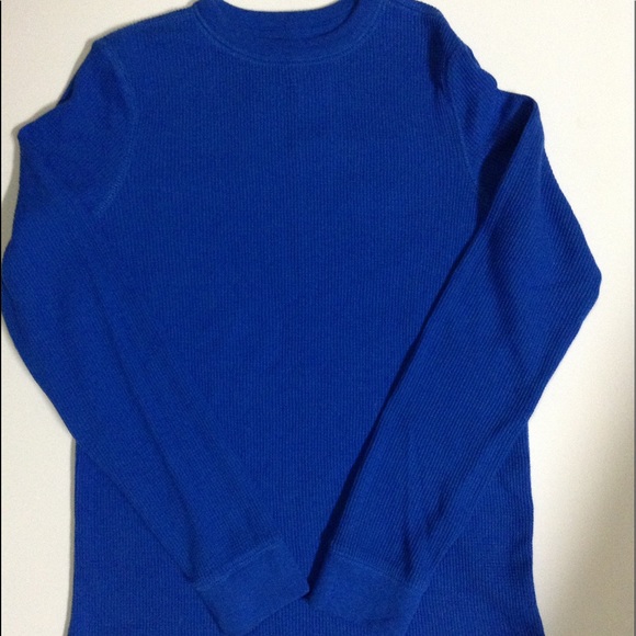 Boys Med Thermal Tops & Sweater NWOT - Picture 3 of 7