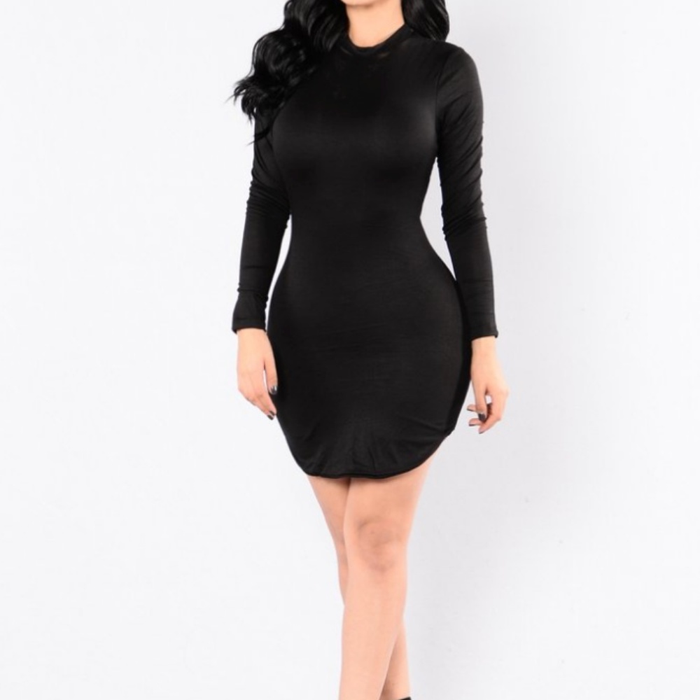 FashionNova Beverly Hills Tunic in Black