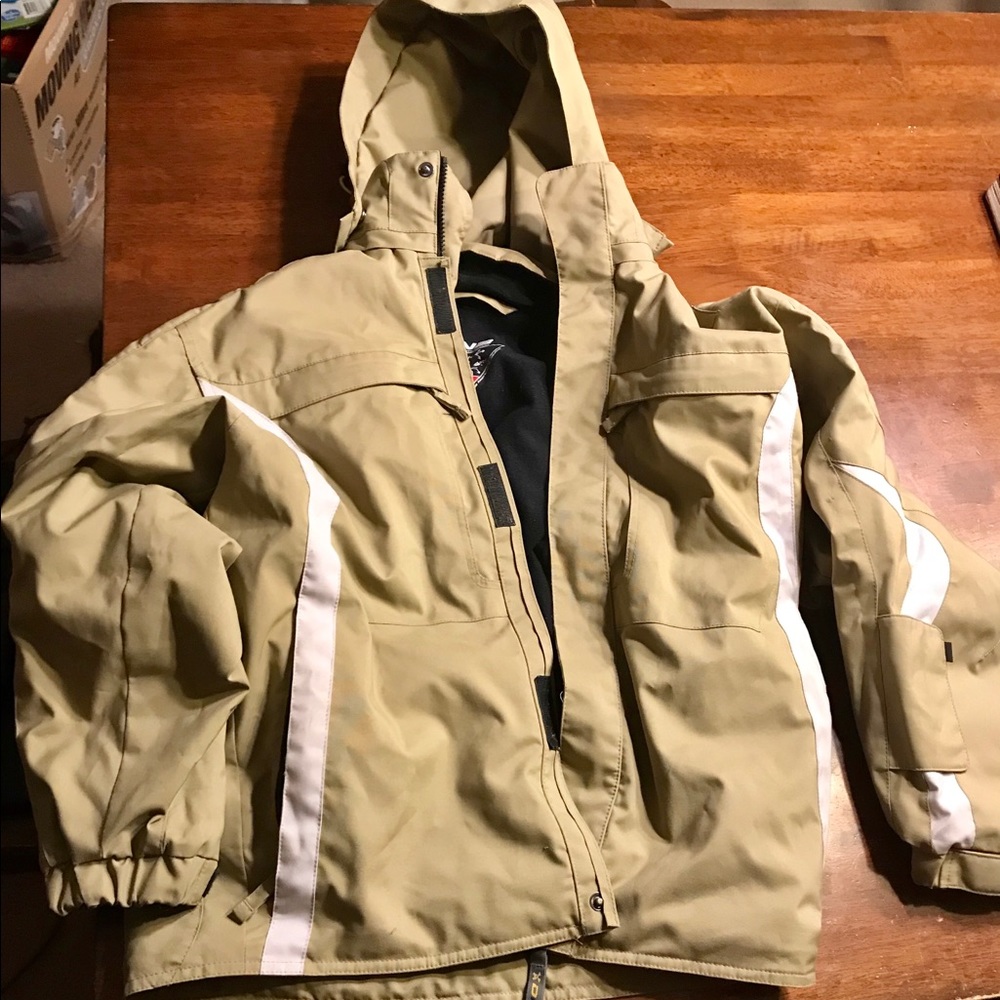 EUC Juniors Ski Coat tan Size 14