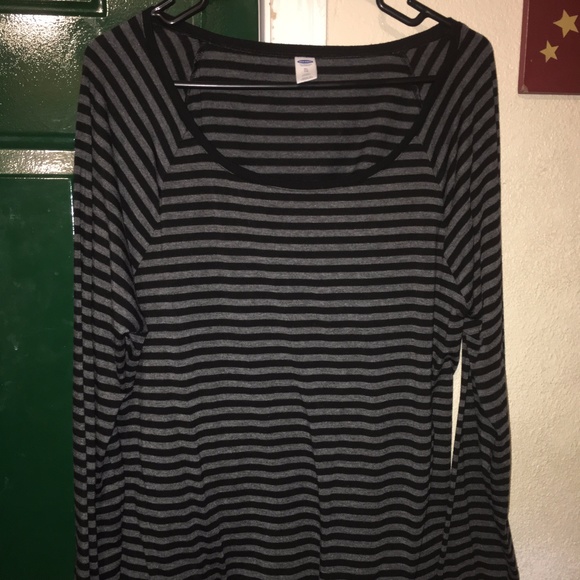 long sleeve knit shirt - Picture 1 of 1