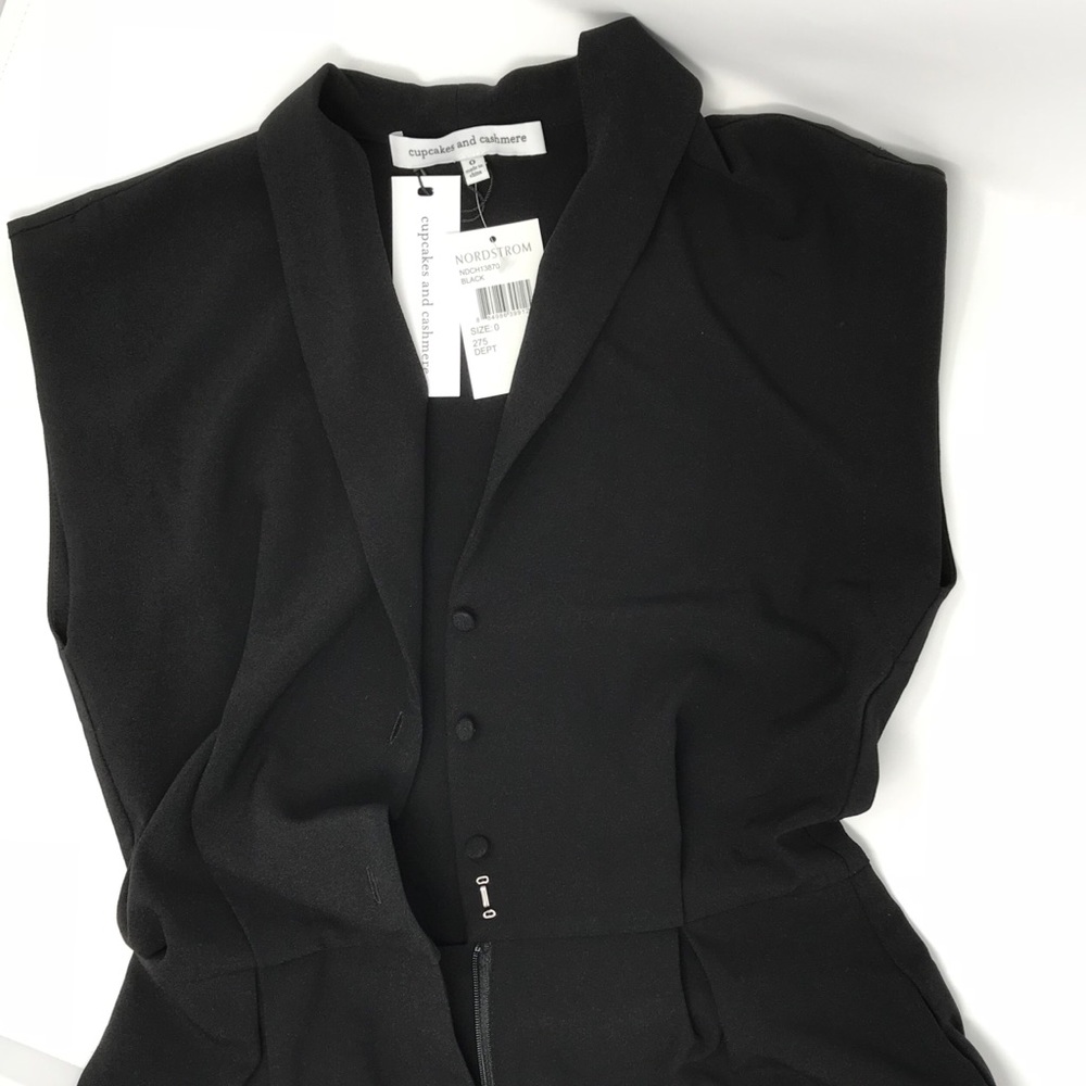 Great quality Jumpsuit (size 0) - Picture 3 of 4