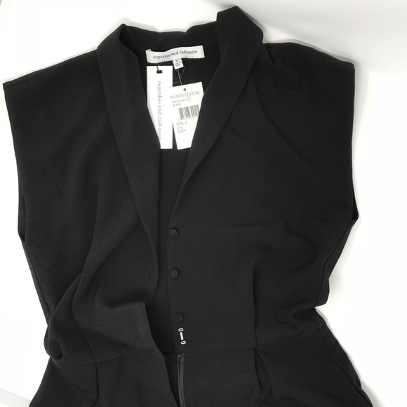 Great quality Jumpsuit (size 0) - Picture 3 of 4