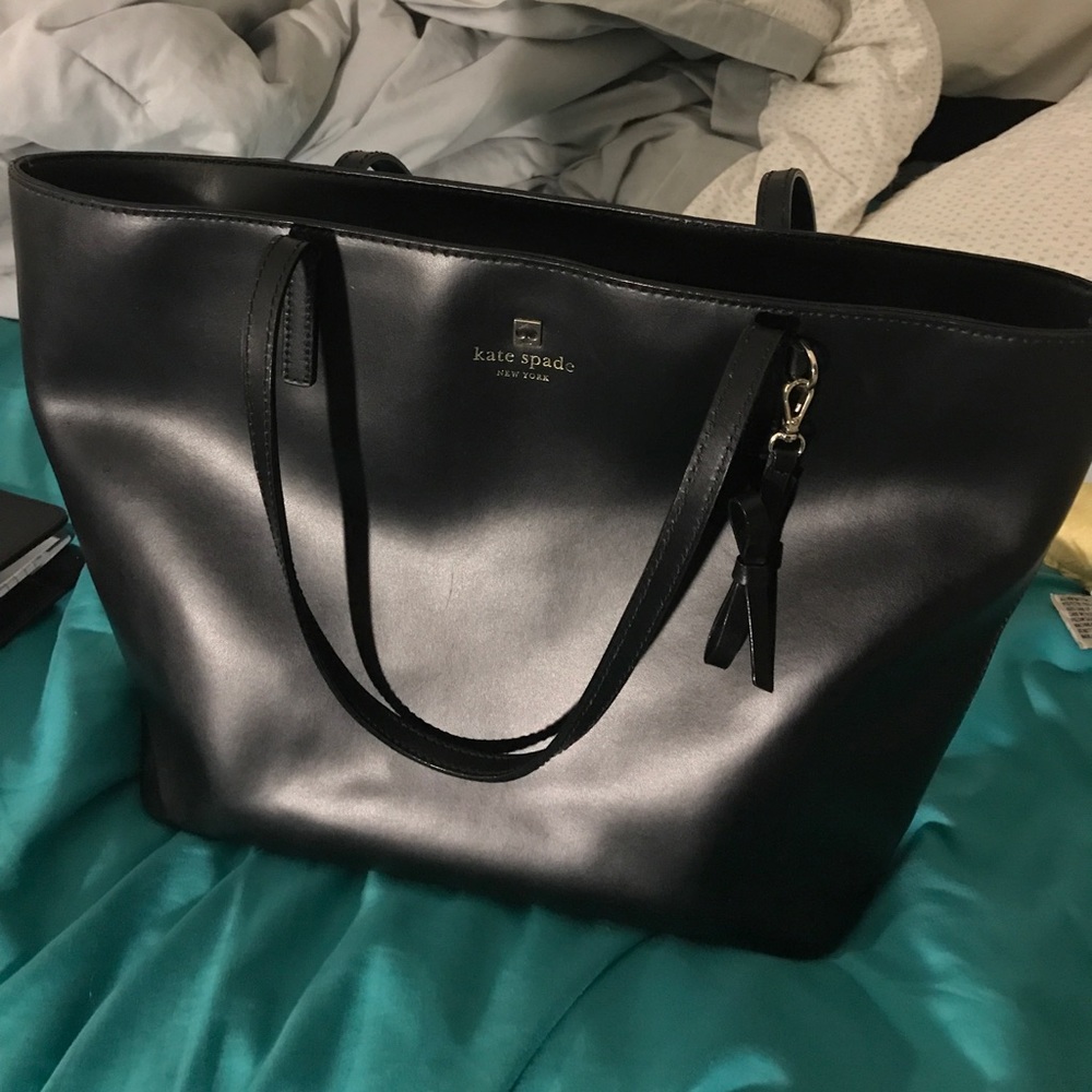 Kate Spade Tote (lightly used)