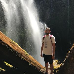 Meet your Posher, Charles