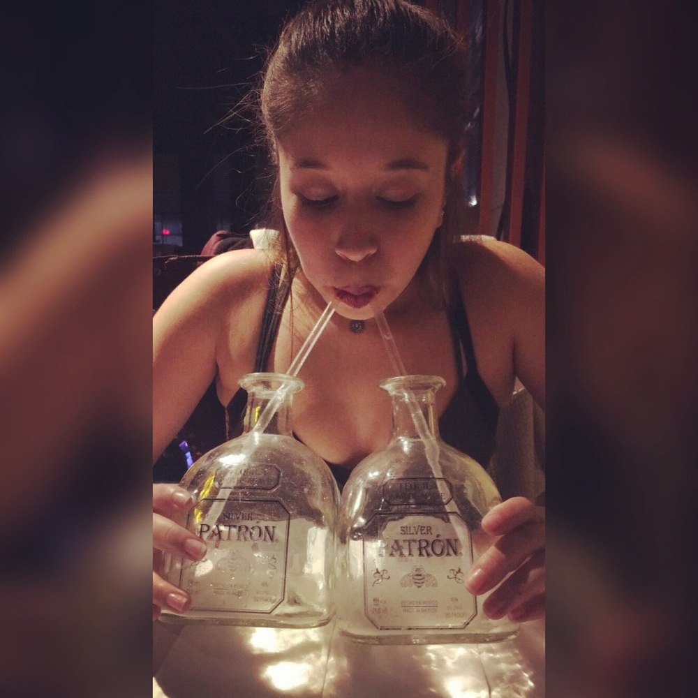 Meet your Posher, Niki