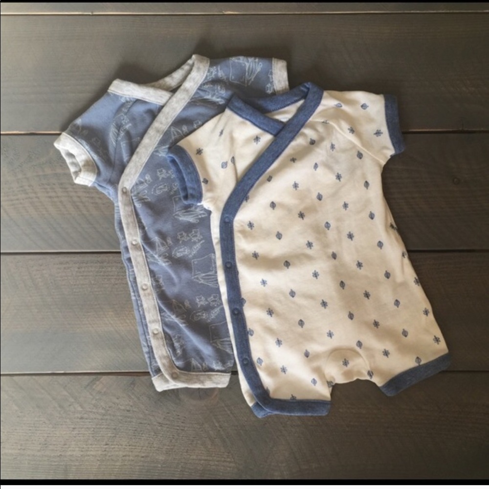Set of two baby boy bodysuits