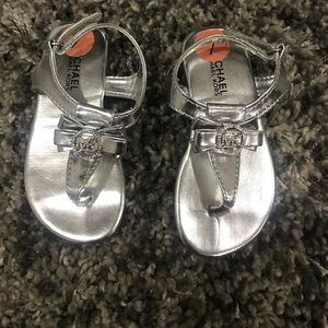 NEW MICHAEL KORS SANDALS