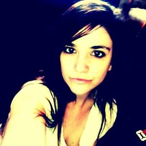 Meet your Posher, Sheena