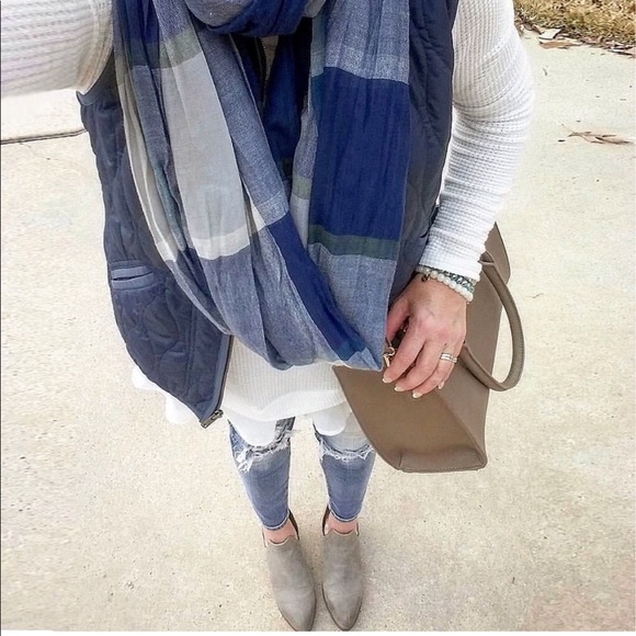 Gray Burnished Distressed Ankle Boot - Picture 2 of 8