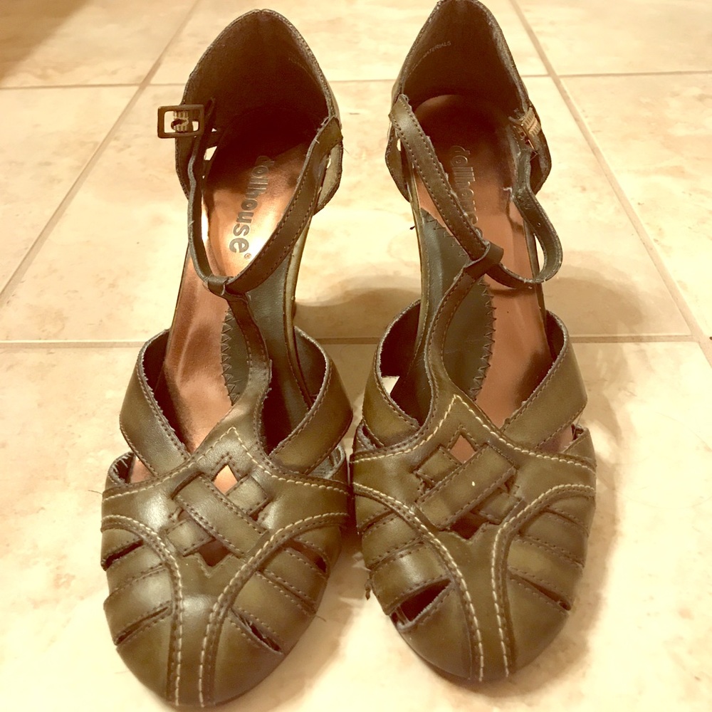 Green wedge size 7
