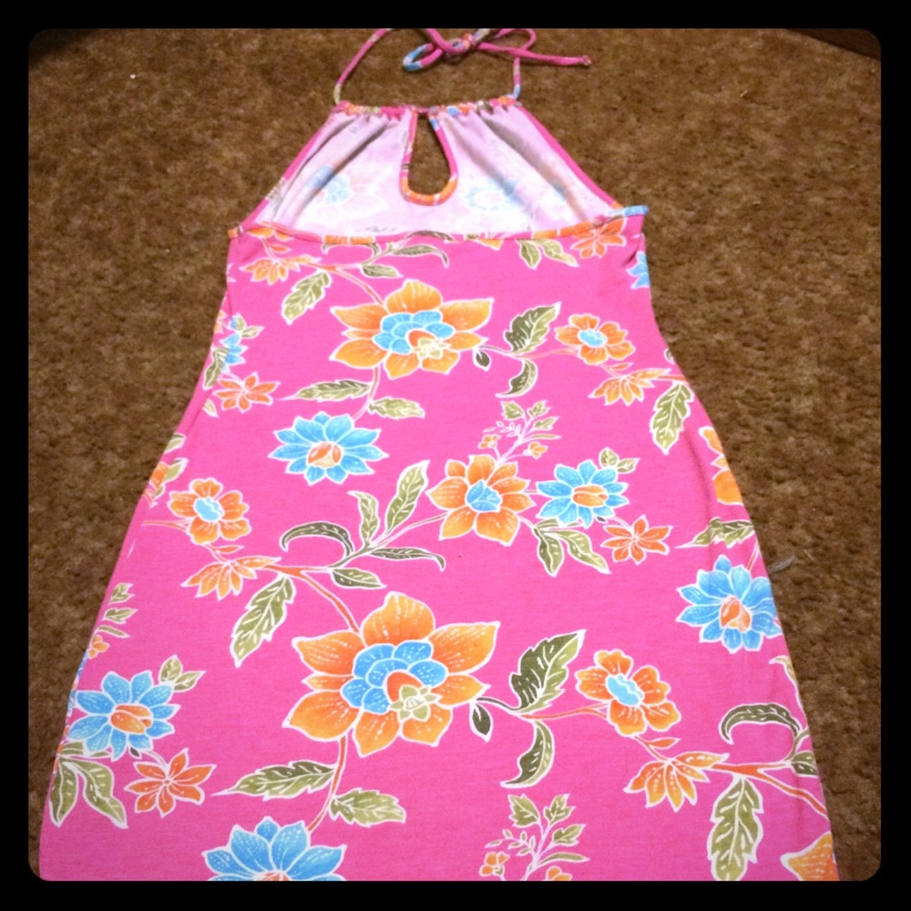 Cute halter flow dress