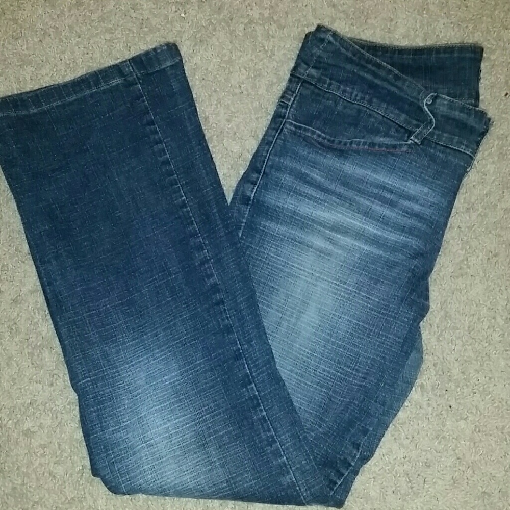 NORDSTROM'S 98% Cotton stretch USA BLUJEANOUS $150