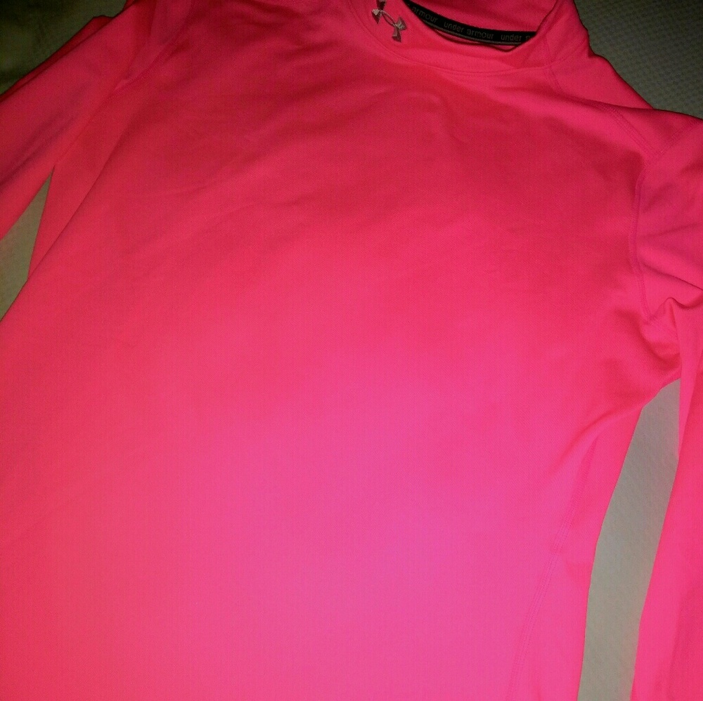 Under Armour - Picture 2 of 4