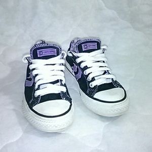 Navy/Purple Girls Converse