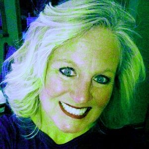 Meet your Posher, Sharon