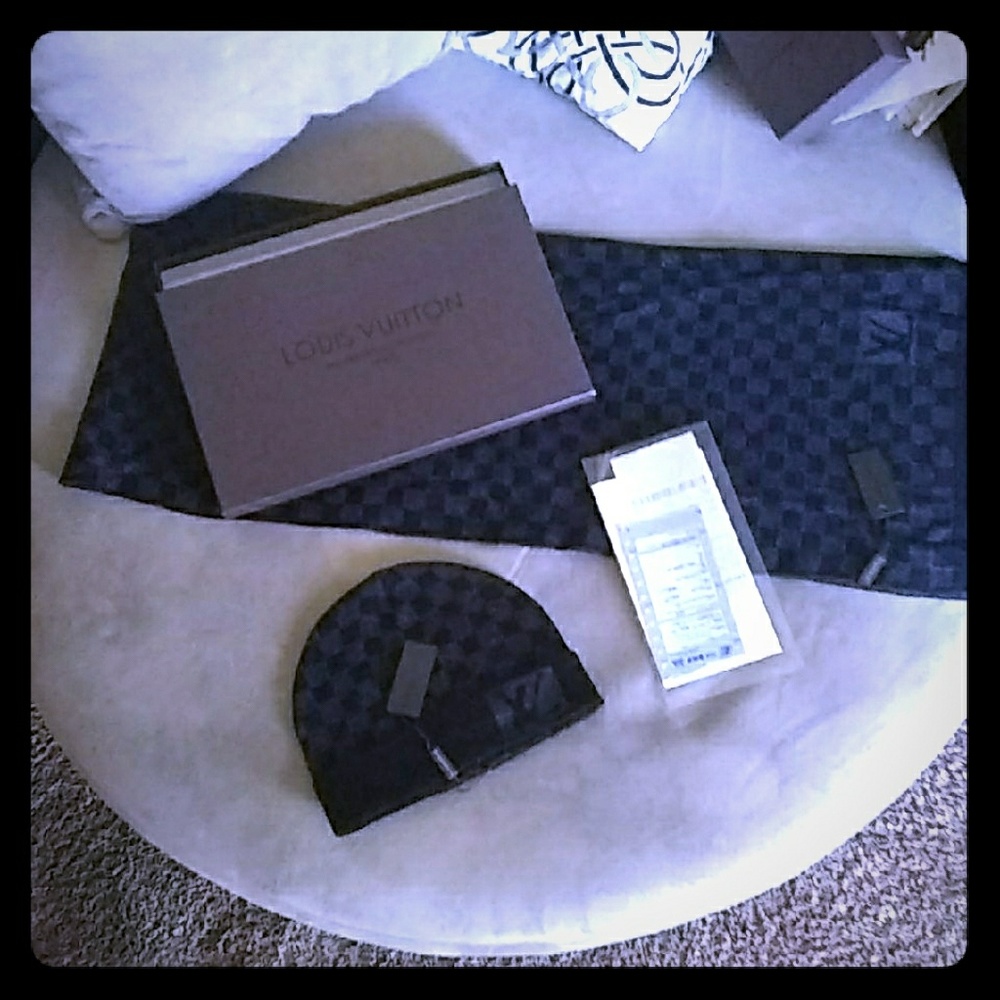 LV Beanie & Scarf