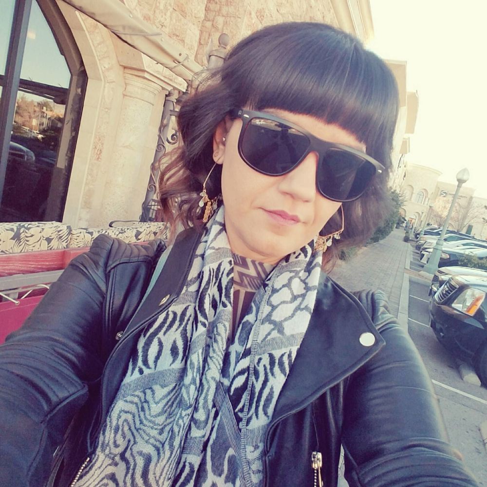 Meet your Posher, Nicole