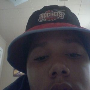 Meet your Posher, Devin