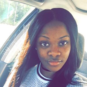 Meet your Posher, Lashay