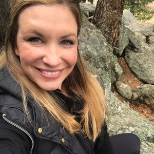 Meet your Posher, Lisa