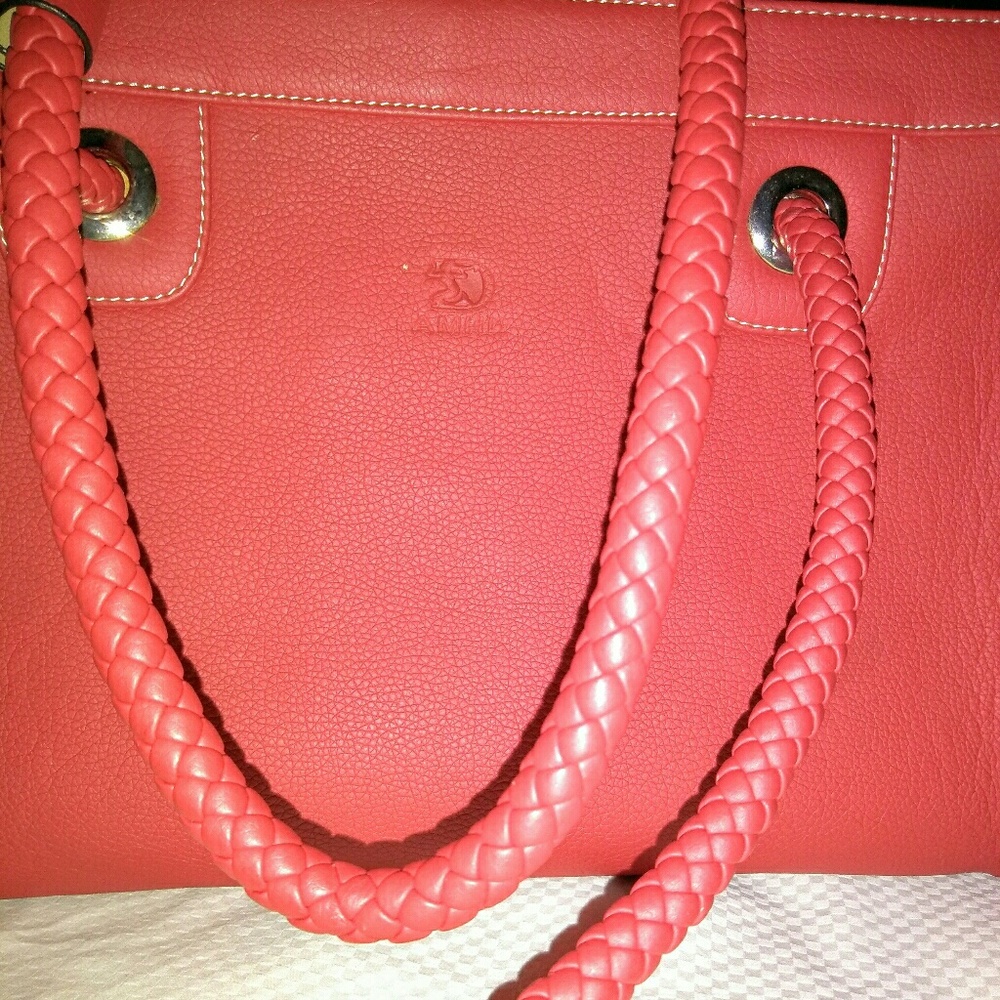 AMHD Purse