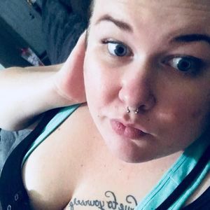 Meet your Posher, Lexie