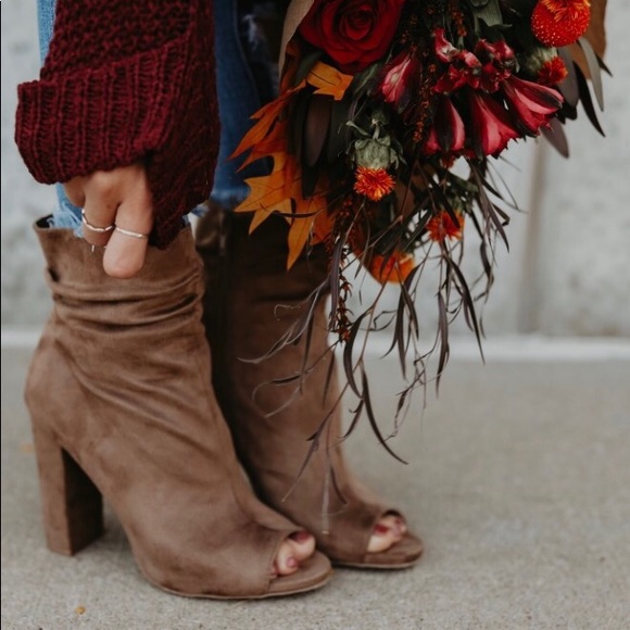 ๐RESTOCKED Charlie Vegan Suede Taupe Booties - Picture 3 of 8