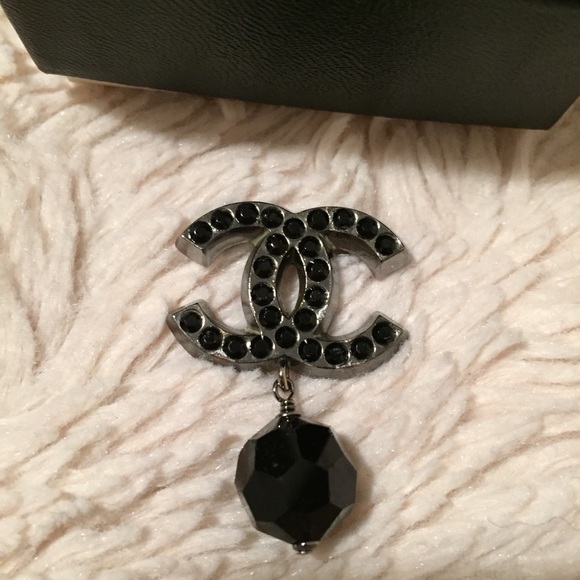 💯Authetic Rare CHANEL Brooch Pin Gunmetal w /box - Picture 2 of 3