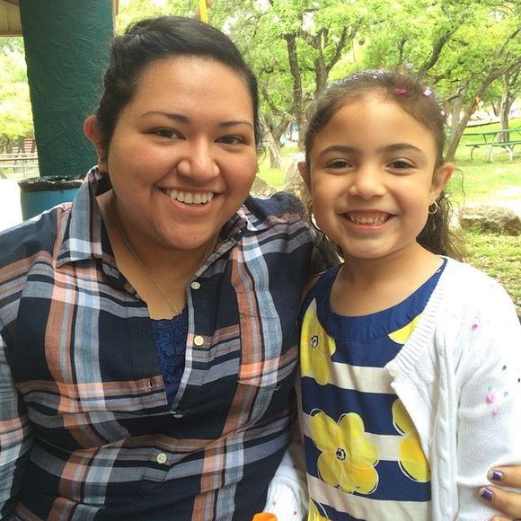 Meet your Posher, Lorena - Picture 1 of 1