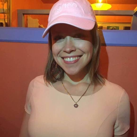 Meet your Posher, Julia - Picture 1 of 1
