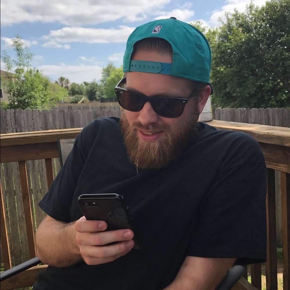 Meet your Posher, Justin