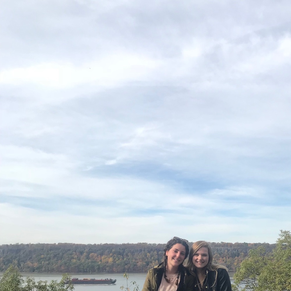 Meet your Posher, Jaclyn