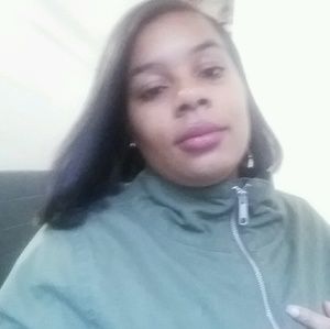 Meet your Posher, Alisha