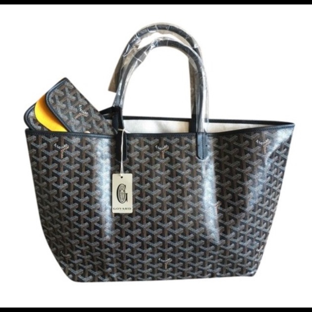 Sold$$Weekend ⚡️ Sale Goyard St Louis PM tote