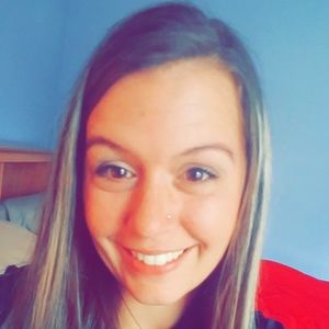 Meet your Posher, Stefanie