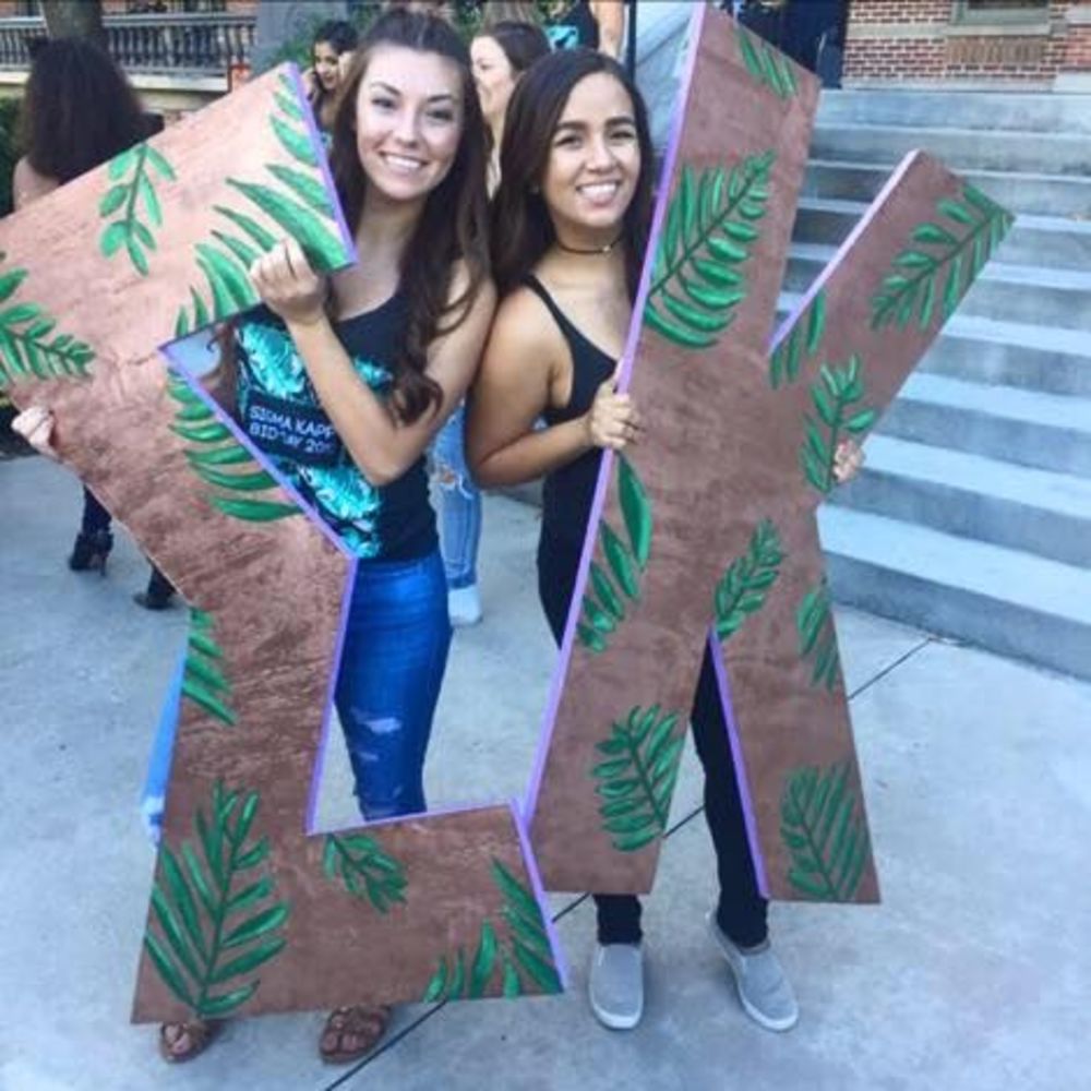 Meet your Posher, Megan