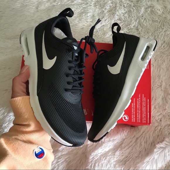 SOLD | NEW 🌹 AIR MAX THEA SZ 5.5 WOMENS - Picture 8 of 8