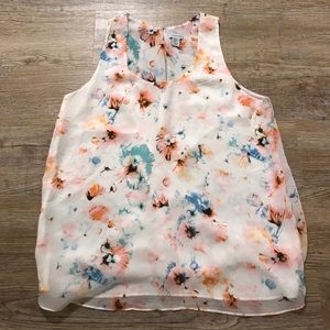 Floral, cross/open back top