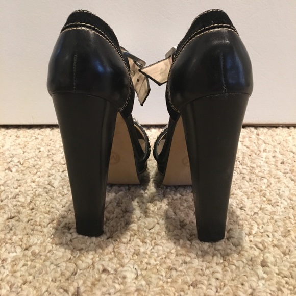 Michael Kors Platforms - Picture 3 of 5