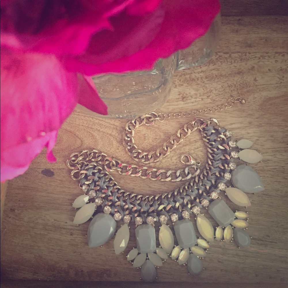 Gorgeous costume statement necklace