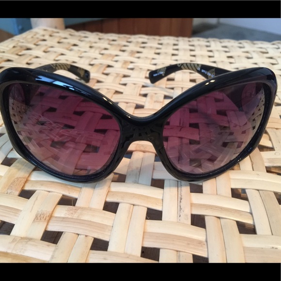 Juicy Couture Sunglasses,  Cleaning Cloth & Case