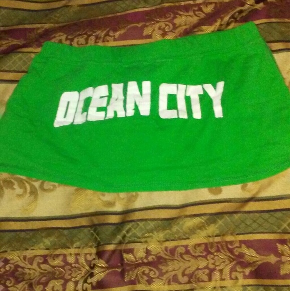 Mini skirt/skort - Picture 2 of 3