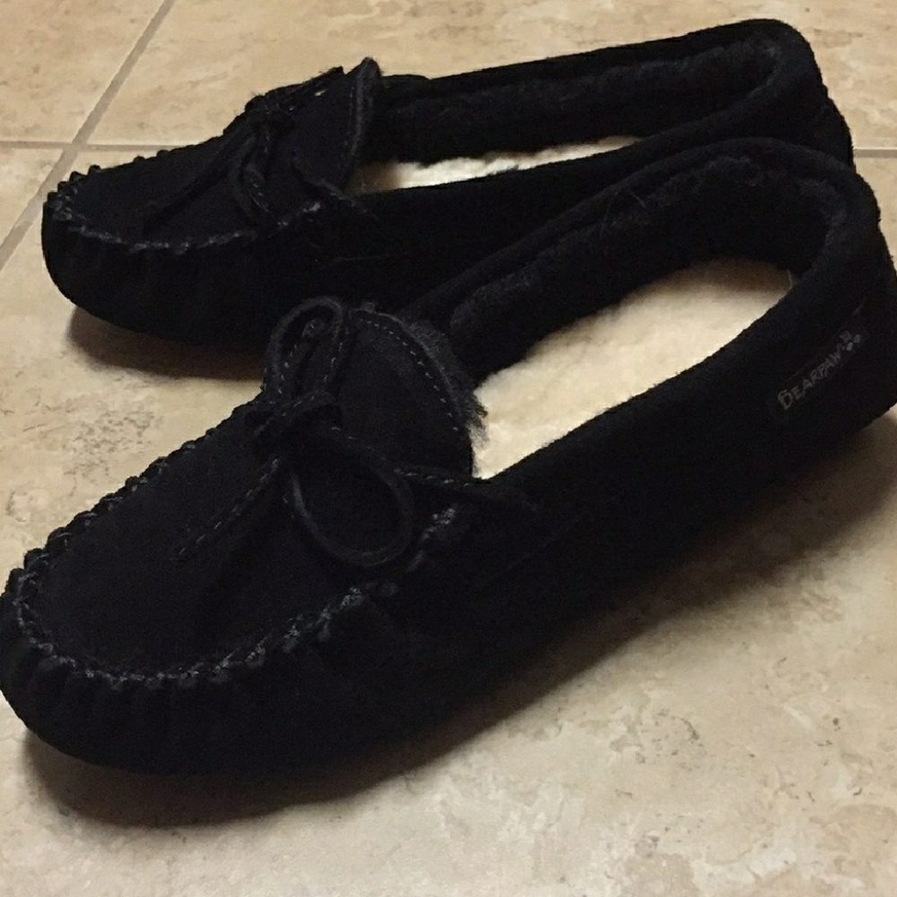 Bearpaw moccasins