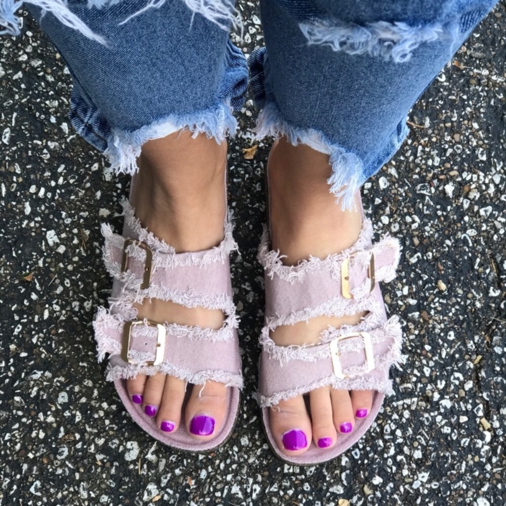 Refresh sandals. Similar to Birkenstock