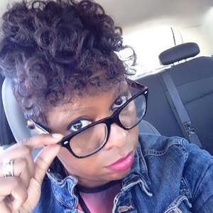 Meet your Posher, Cortney