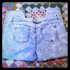 Chico's Platinum Cropped Polka Dot Jeans